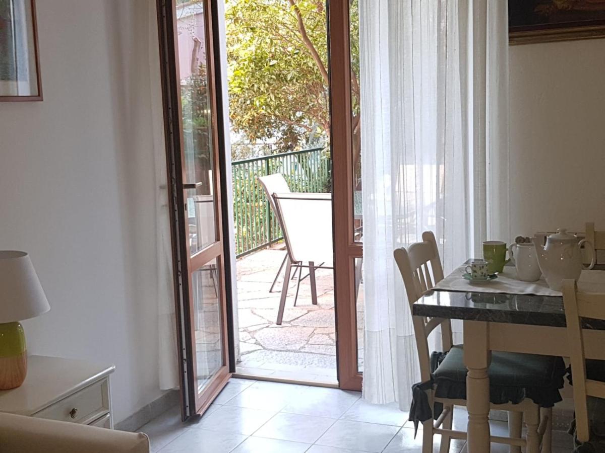 몬테로소 알 마레 Chez Reny Terrazza Vista Mare 아파트 외부 사진
